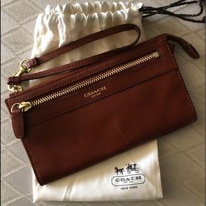 “🍁Not available🍂”Coach cognac brown leather